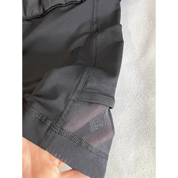 Lululemon Women's Skort Black Pleated‎ Run Tennis Golf Sz 8 Gym Training Pockets